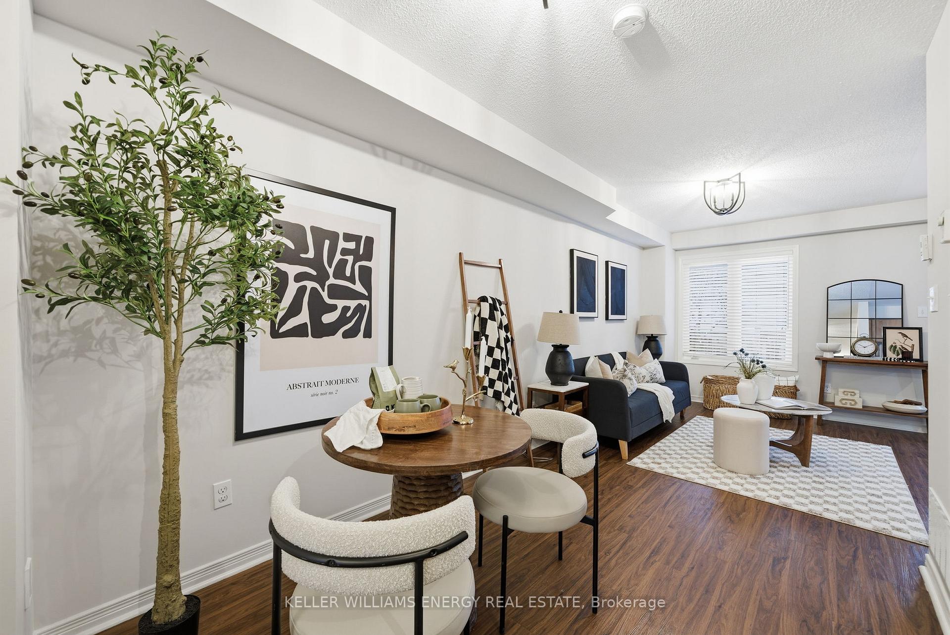 1280 Harmony Road N 17