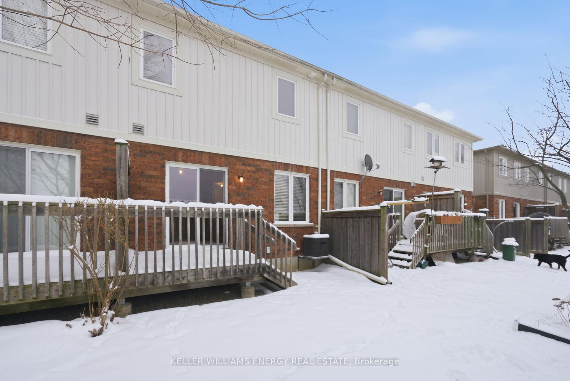 1280 Harmony Road N 17