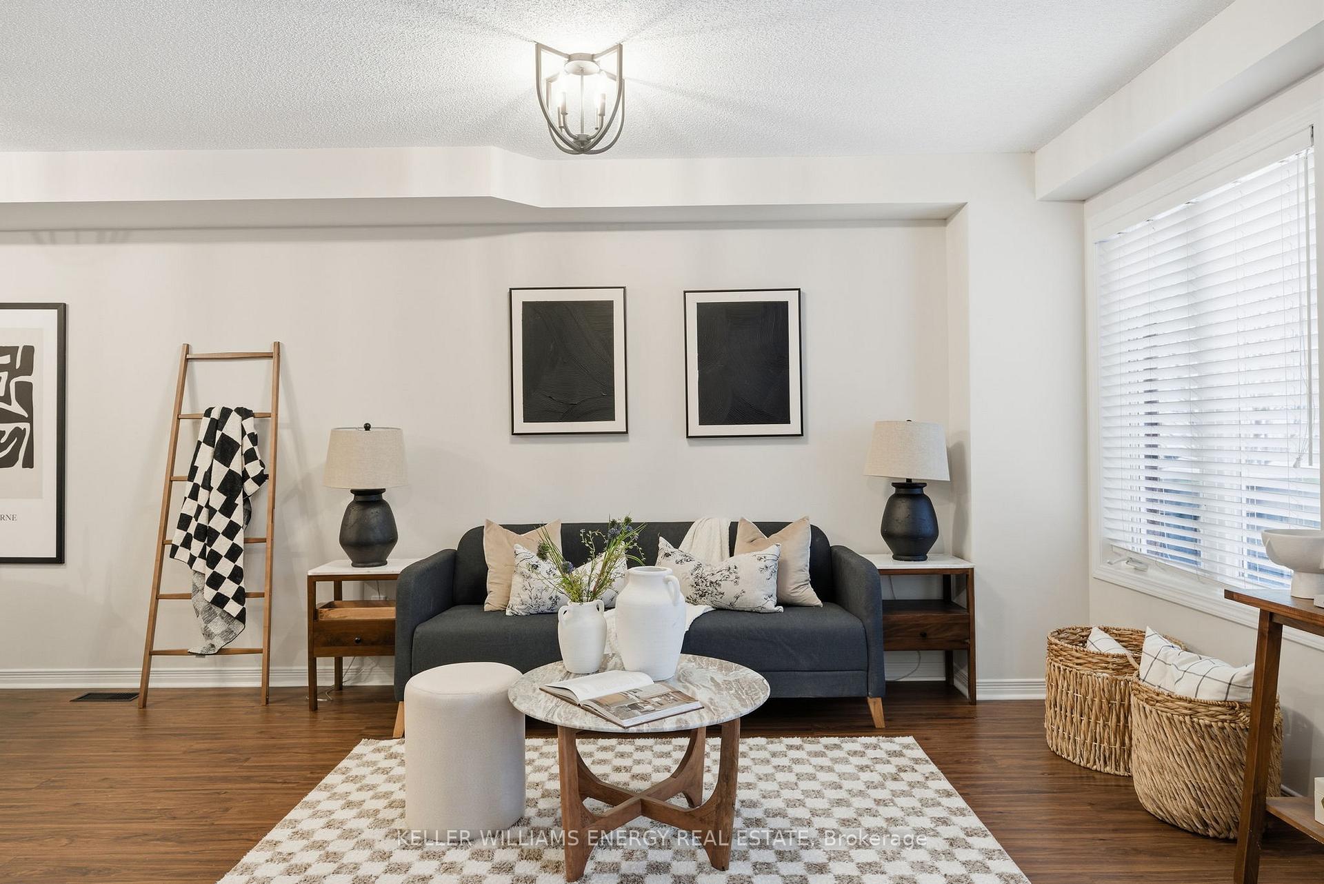 1280 Harmony Road N 17