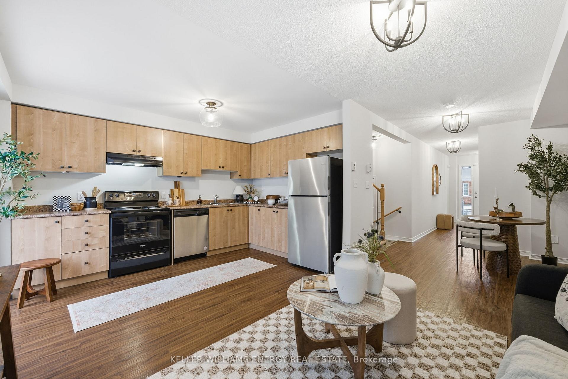 1280 Harmony Road N 17