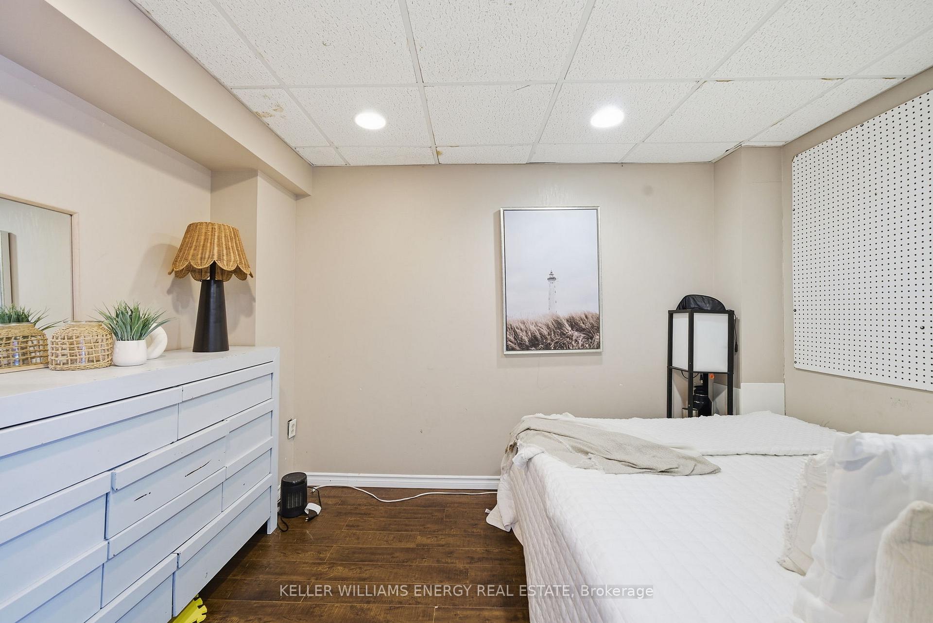 220 Ormond Drive W28