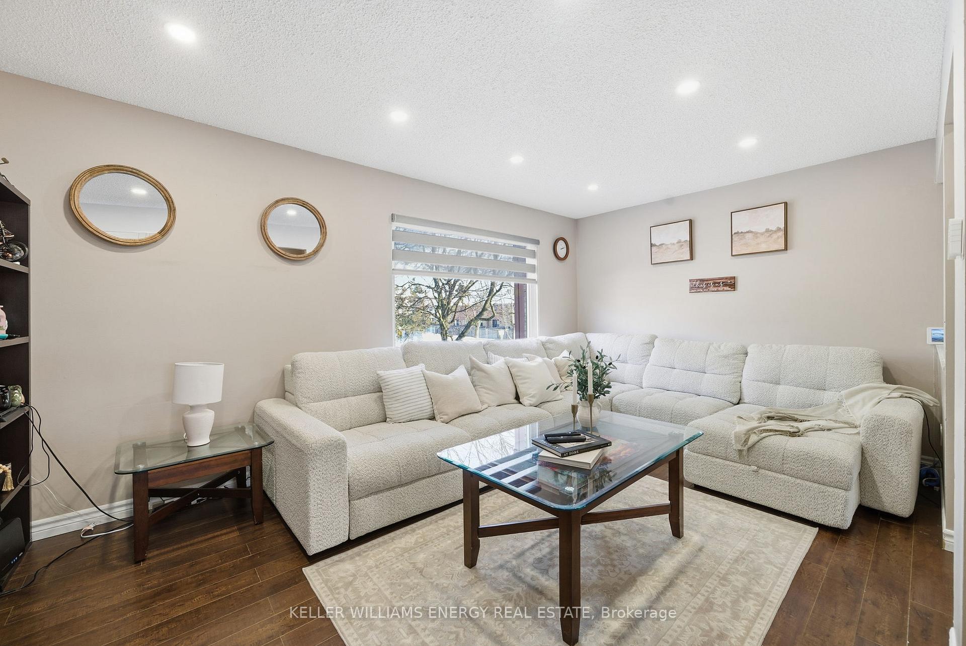 220 Ormond Drive W28