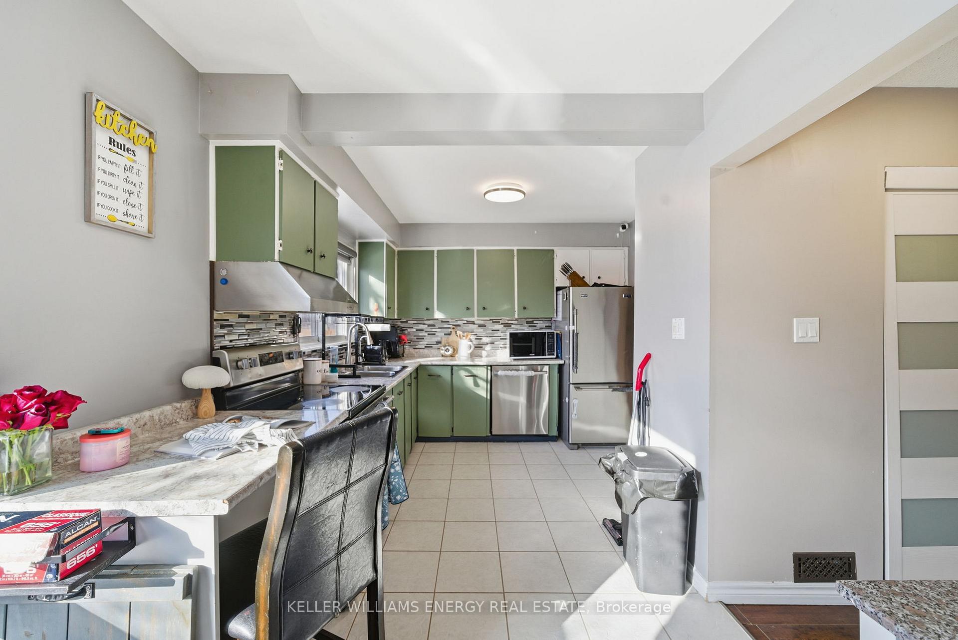 220 Ormond Drive W28