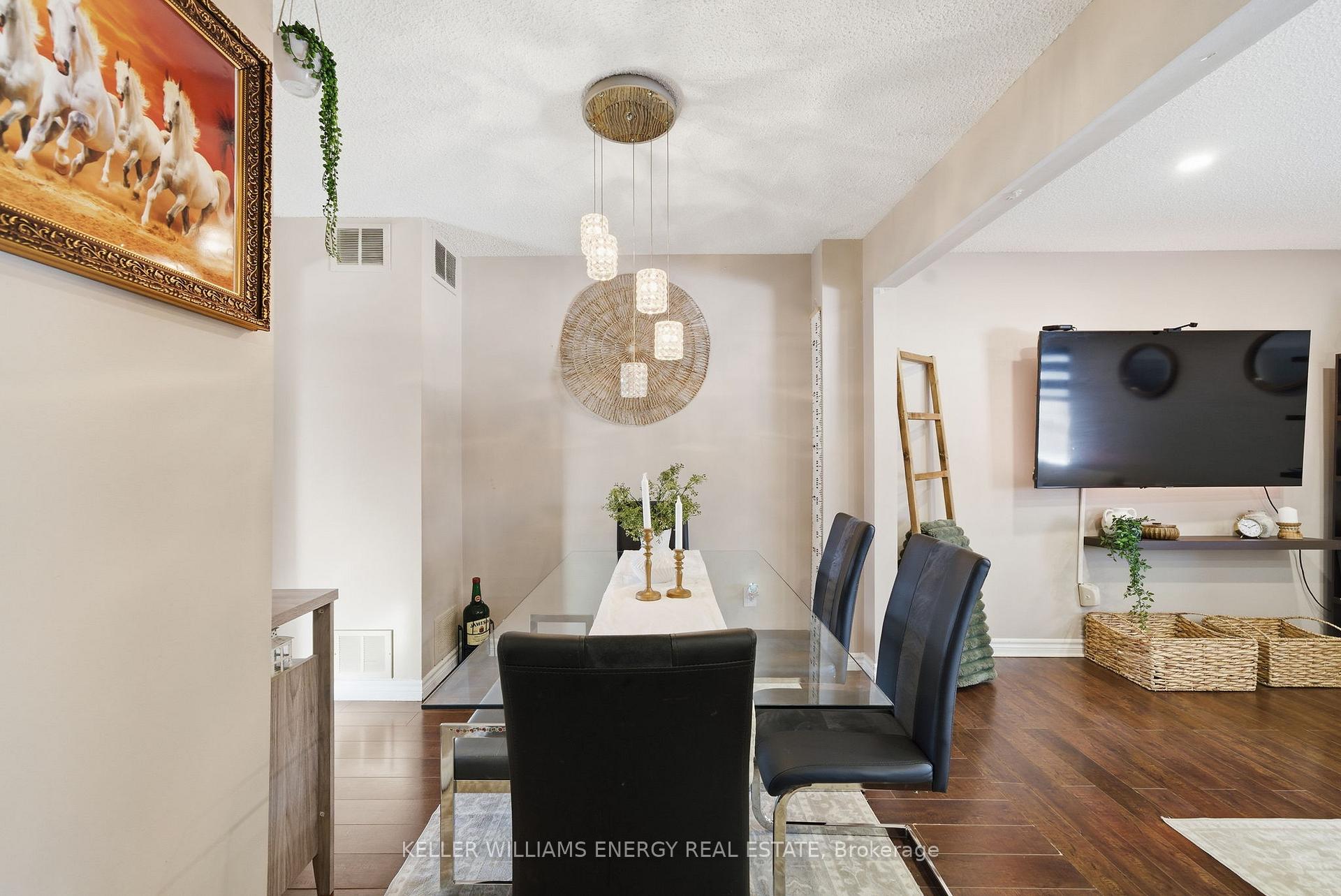 220 Ormond Drive W28