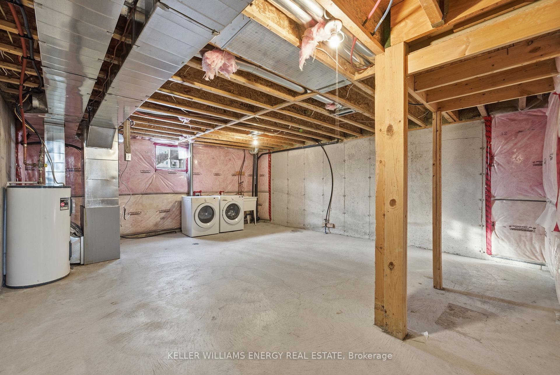 1280 Harmony Road N 23