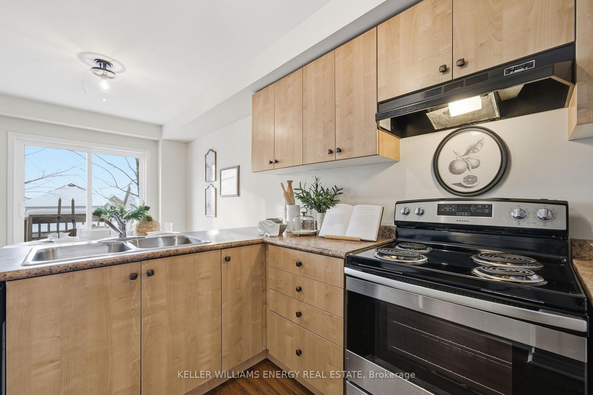 1280 Harmony Road N 23