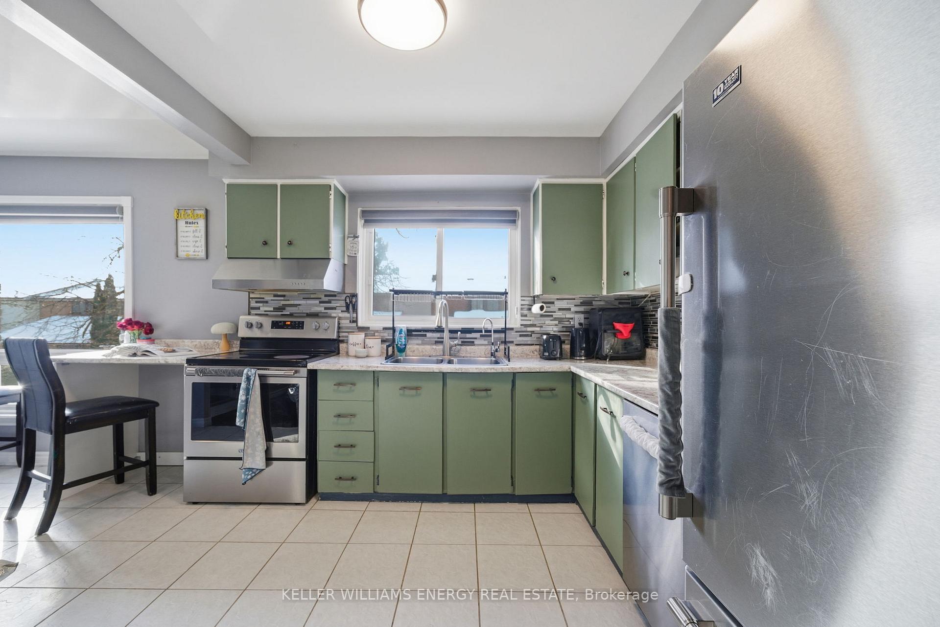 220 Ormond Drive W28