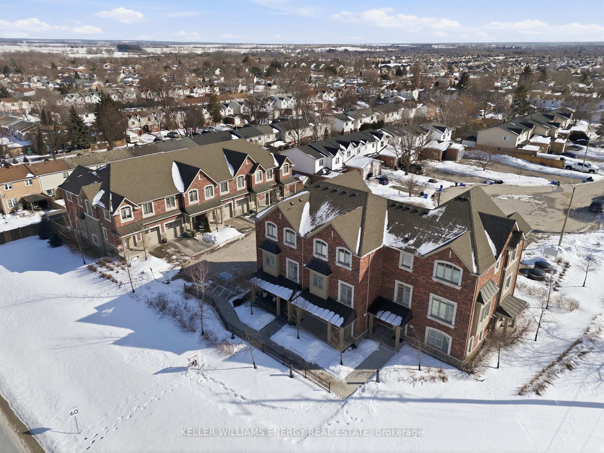 35 Hanning Court 3, Clarington, ON L1C 4R3, Clarington ON, L1C 4R3