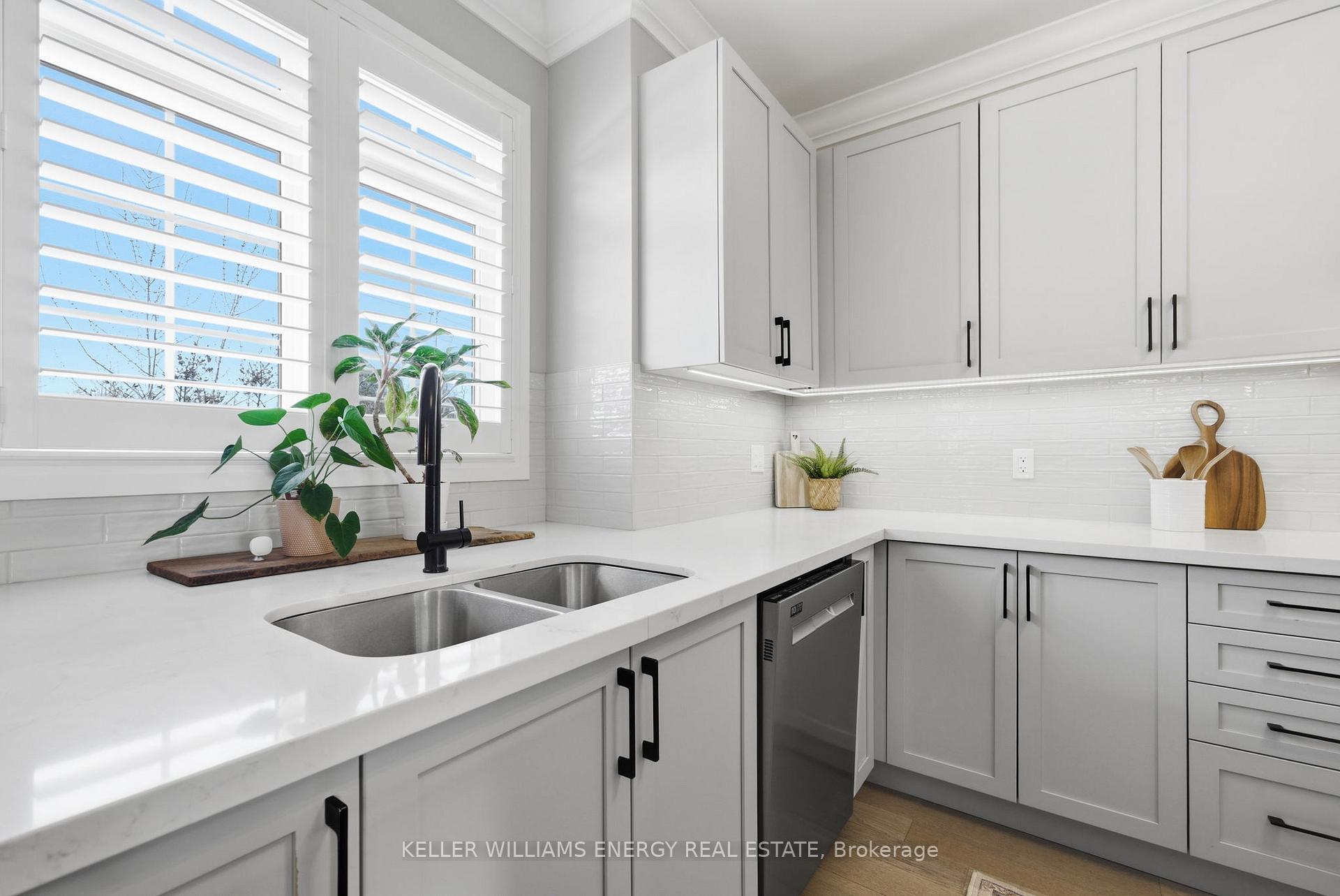 35 Hanning Court 3, Clarington, ON L1C 4R3, Clarington ON, L1C 4R3