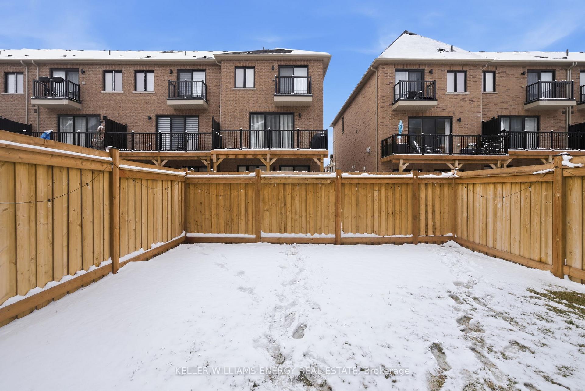 95 Dorian Drive, Whitby, ON L1P 0C8