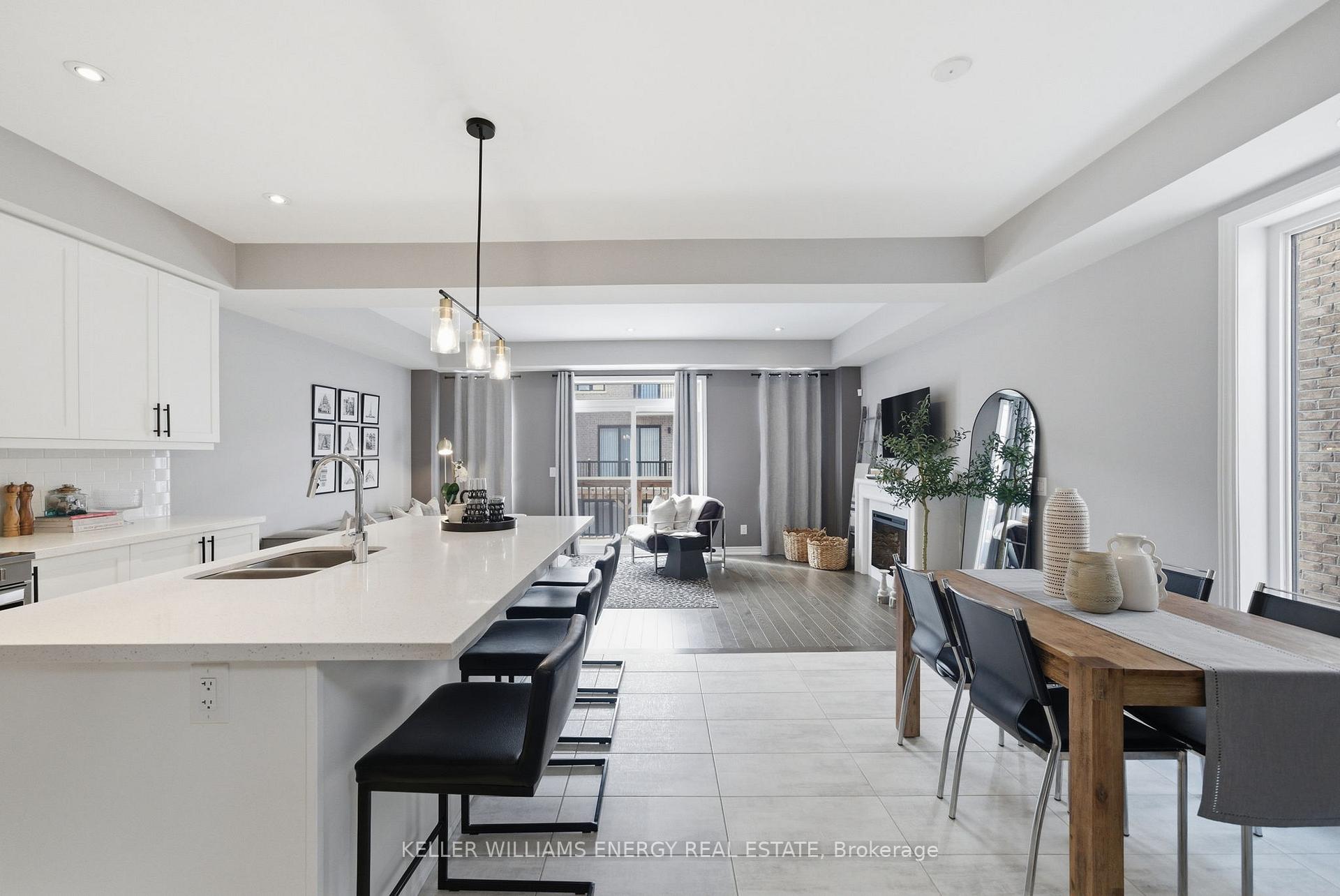 95 Dorian Drive, Whitby, ON L1P 0C8