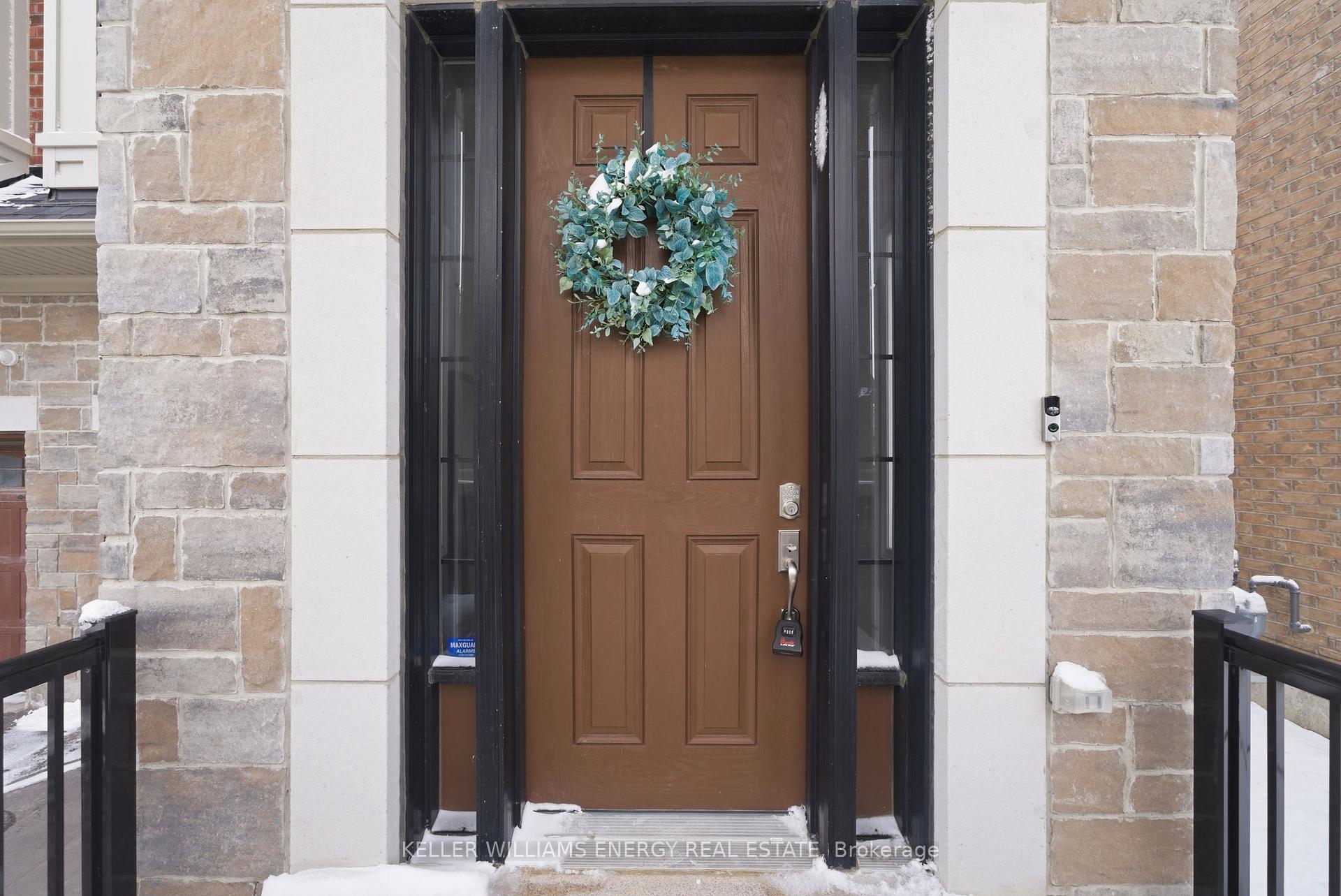 95 Dorian Drive, Whitby, ON L1P 0C8