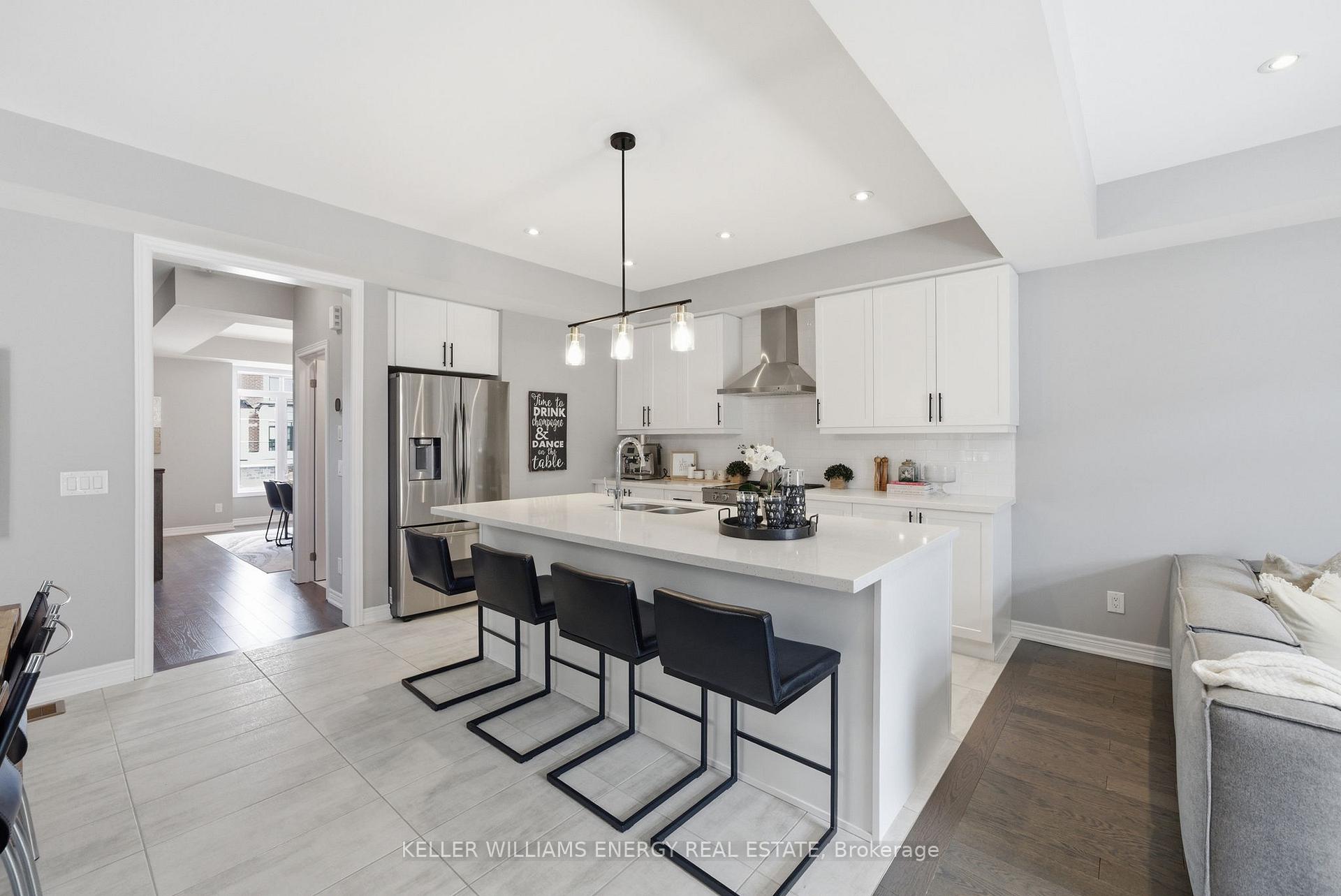 95 Dorian Drive, Whitby, ON L1P 0C8