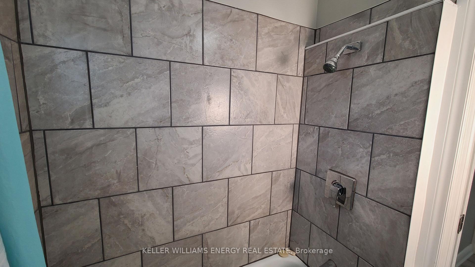 201 Celina Street Upper