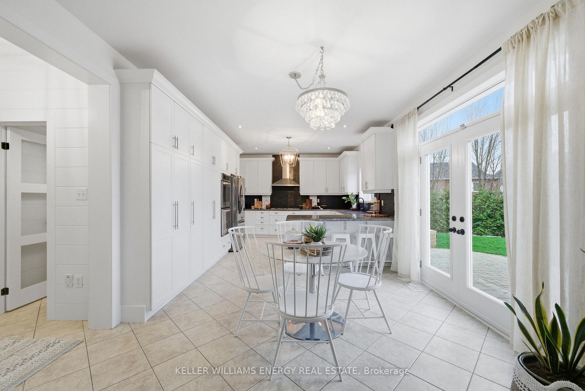 1617 Kitchen Court