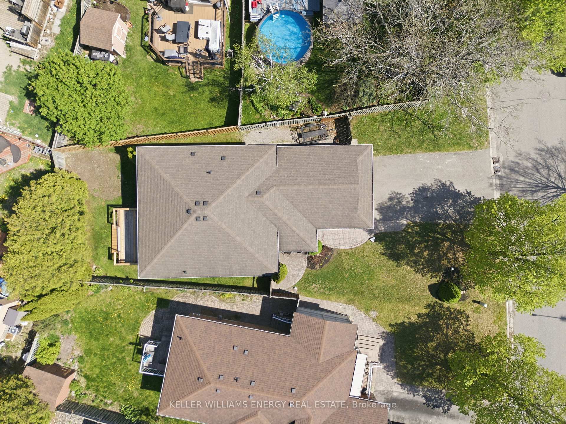 1075 RIDGEMOUNT Boulevard