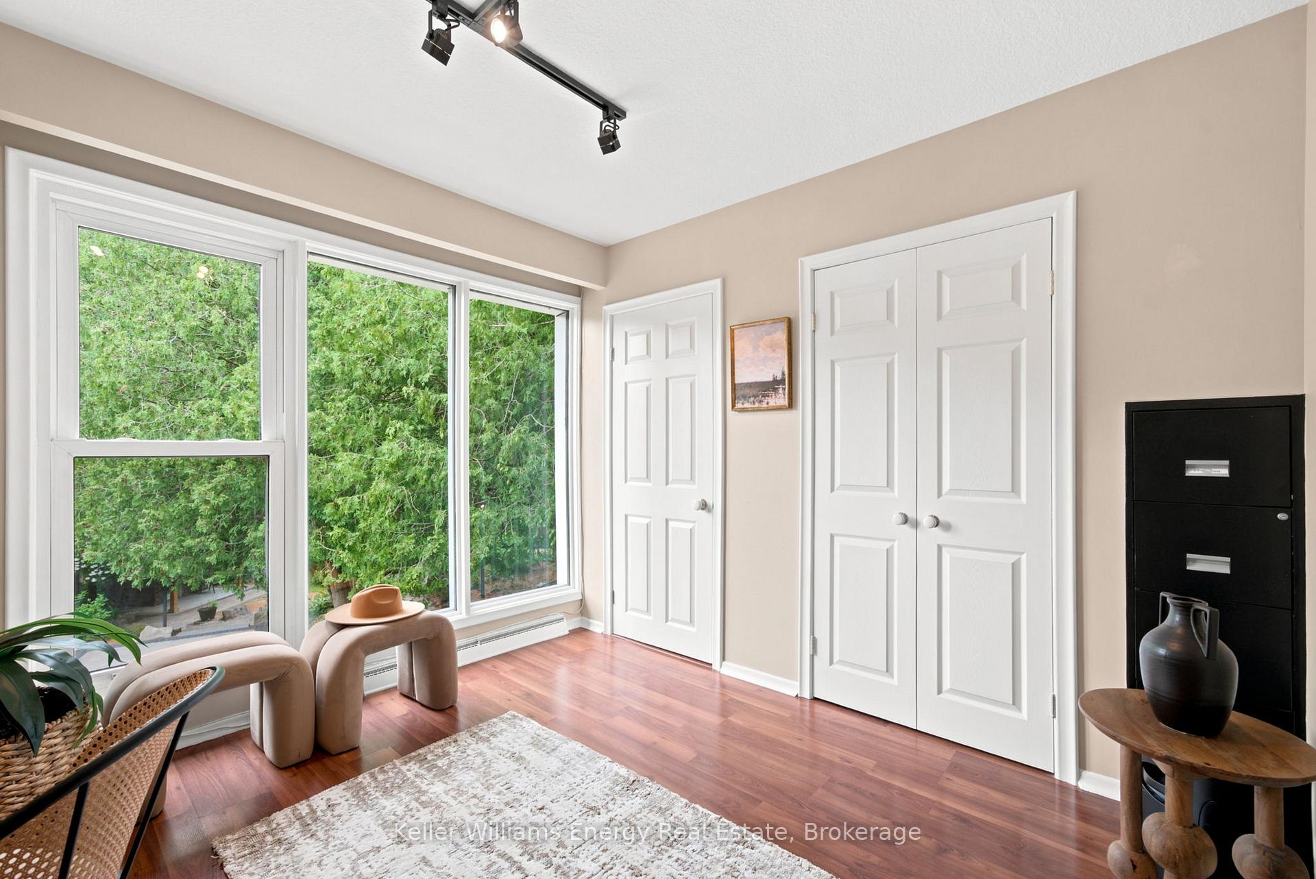 1010 Regent Drive