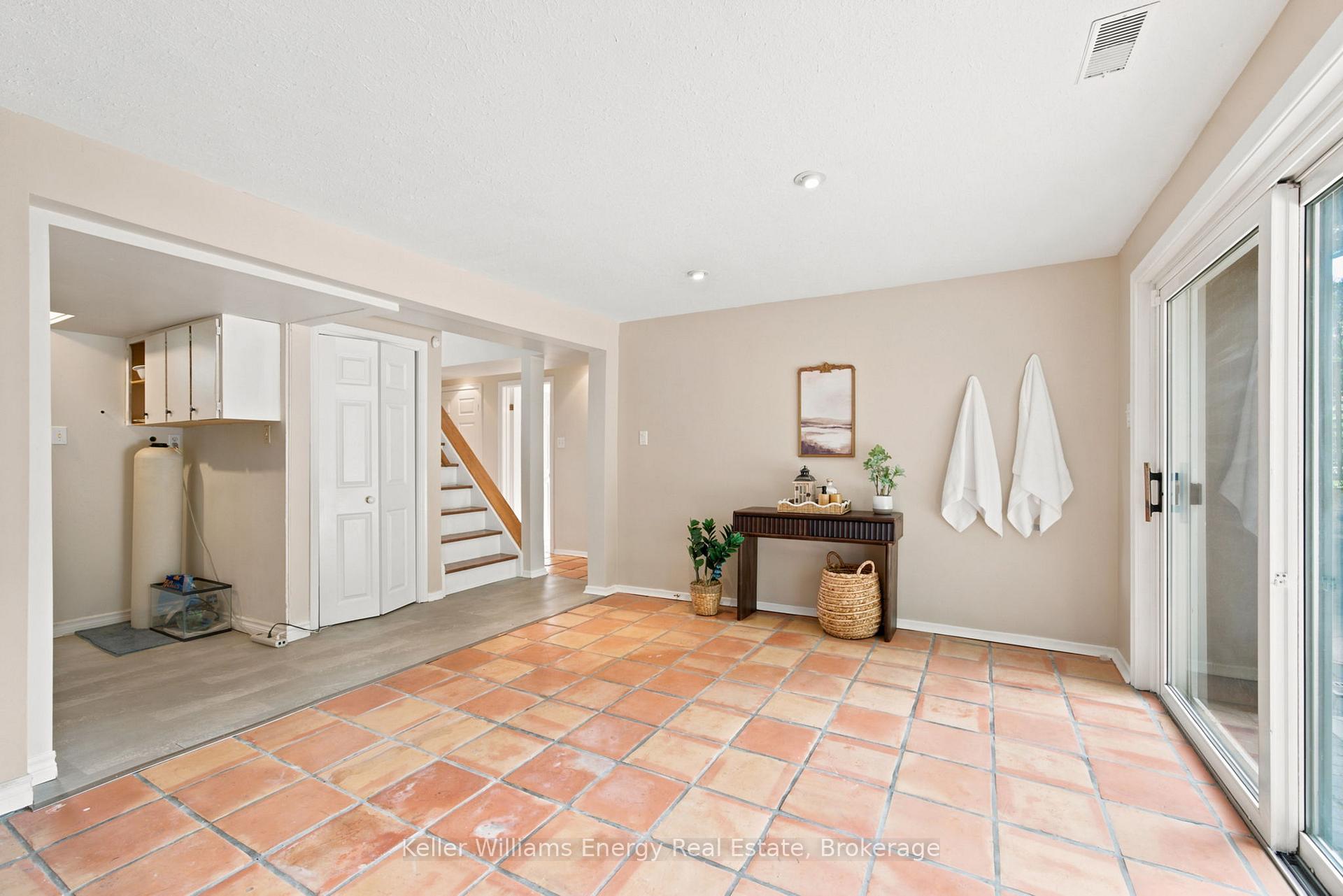 1010 Regent Drive