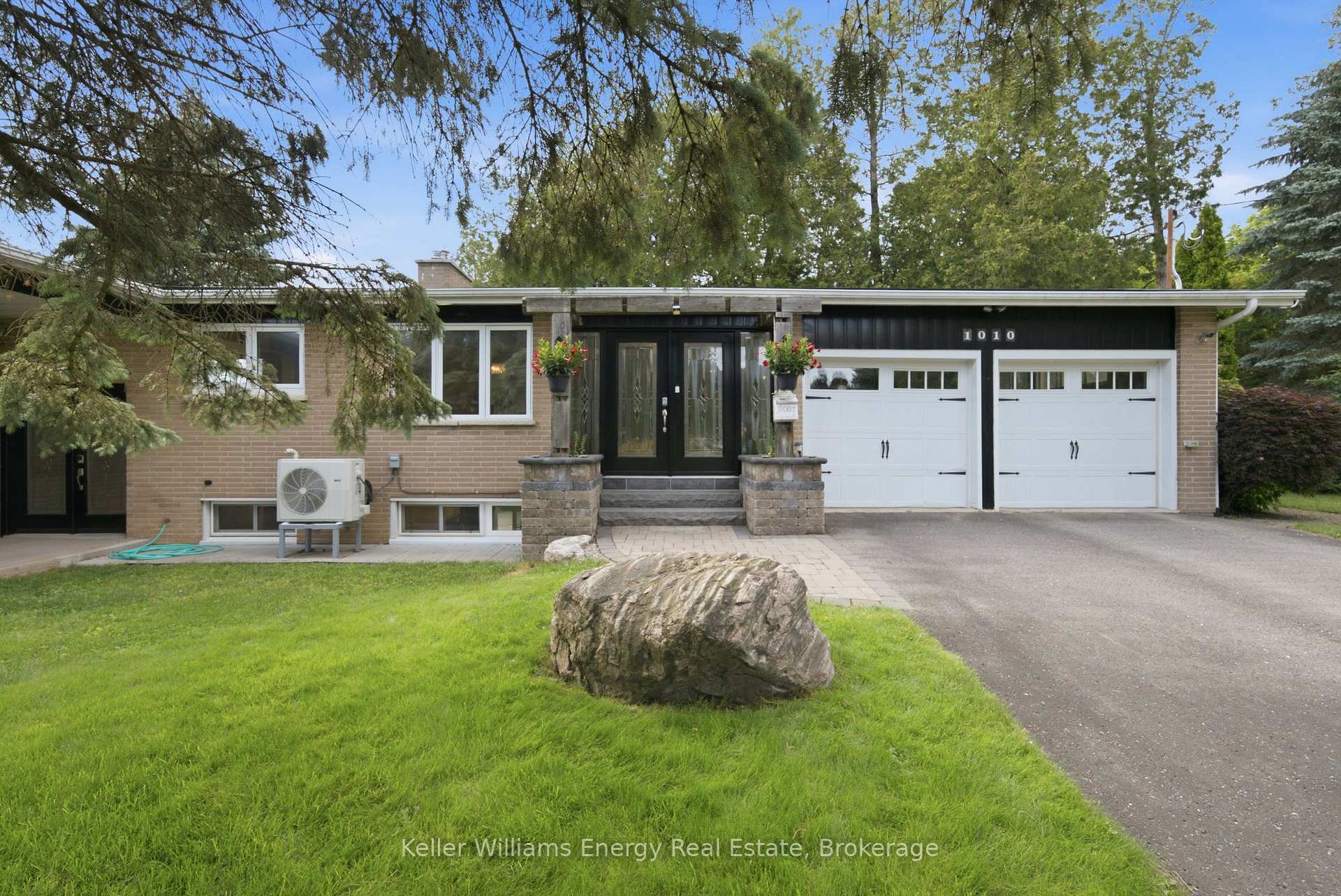 1010 Regent Drive
