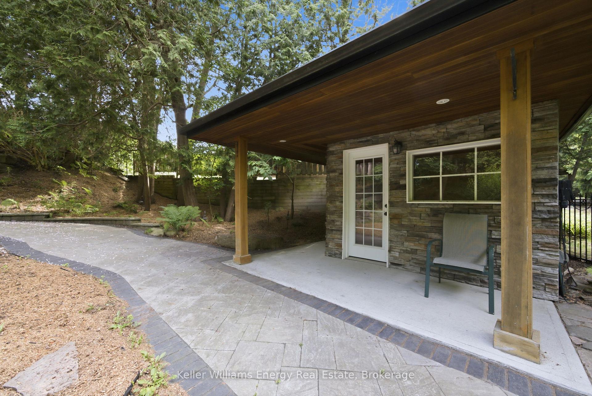1010 Regent Drive