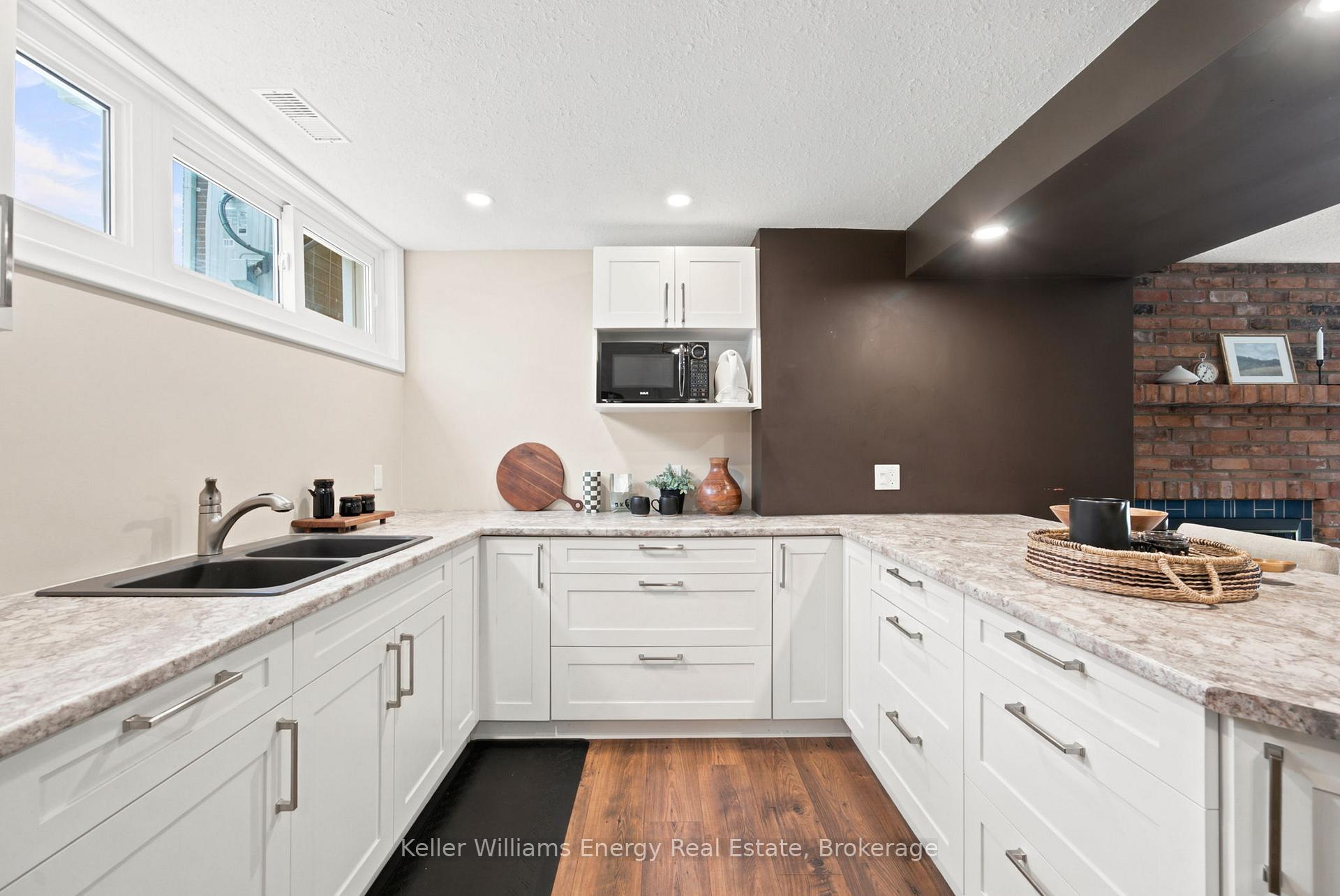 1010 Regent Drive