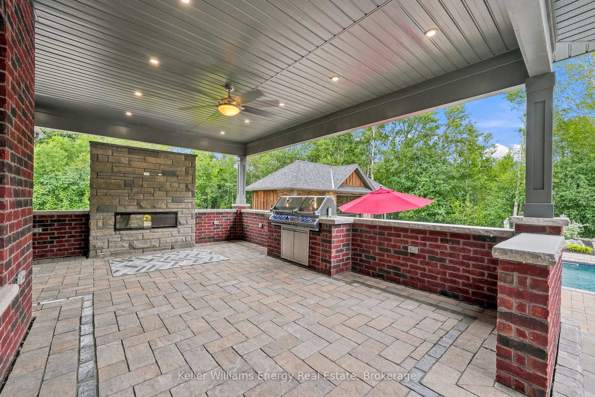 849 Townline Road N