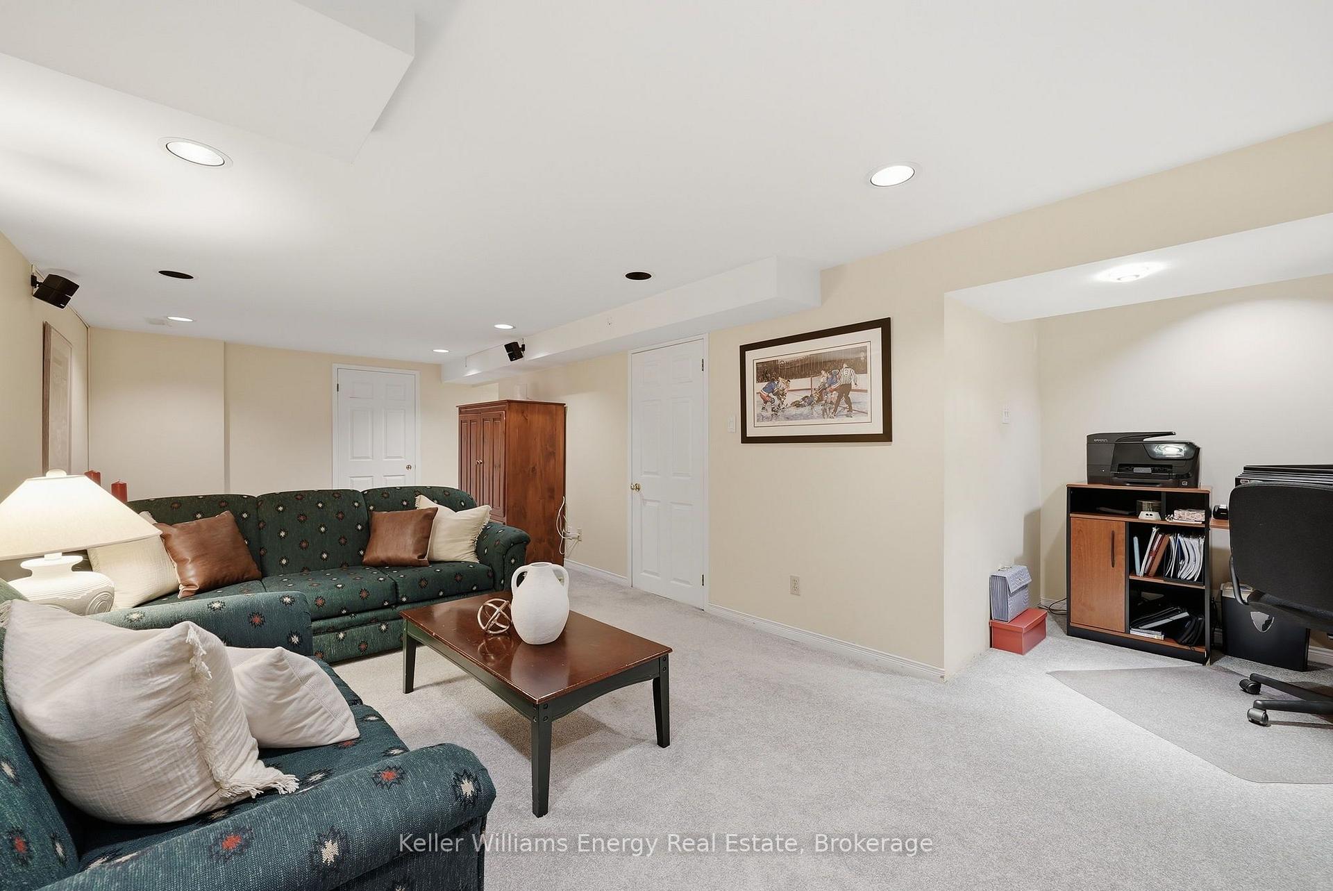 20 Proud Grove, Toronto
