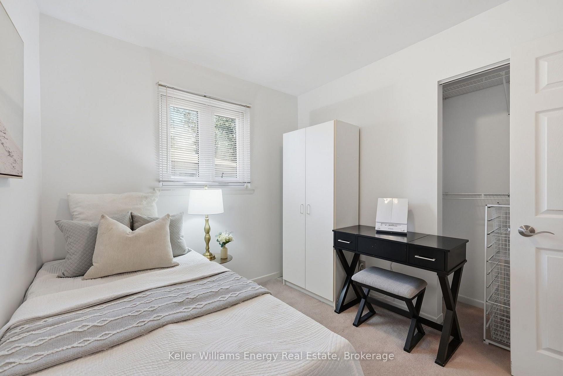 20 Proud Grove, Toronto