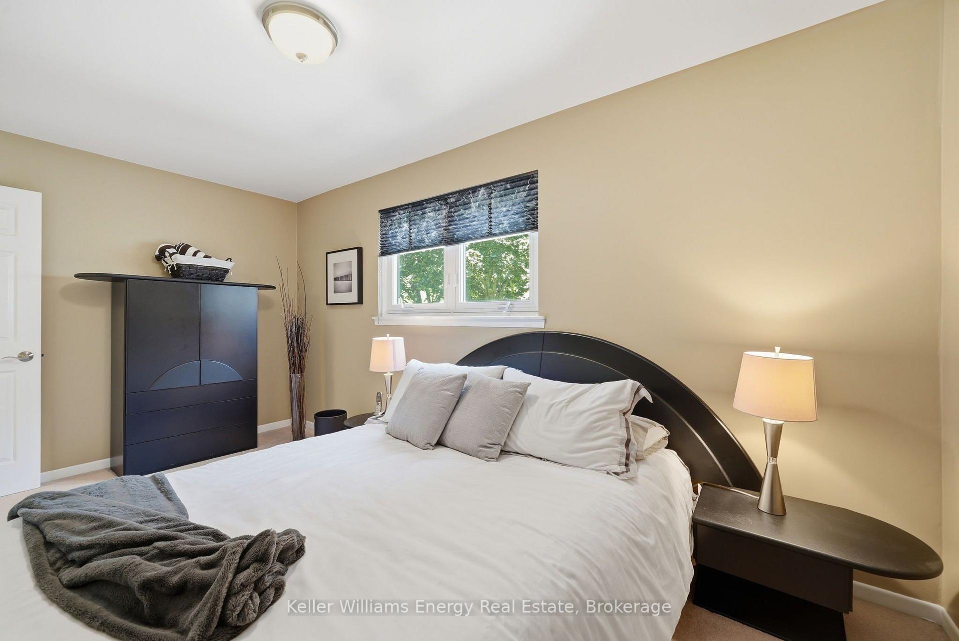 20 Proud Grove, Toronto