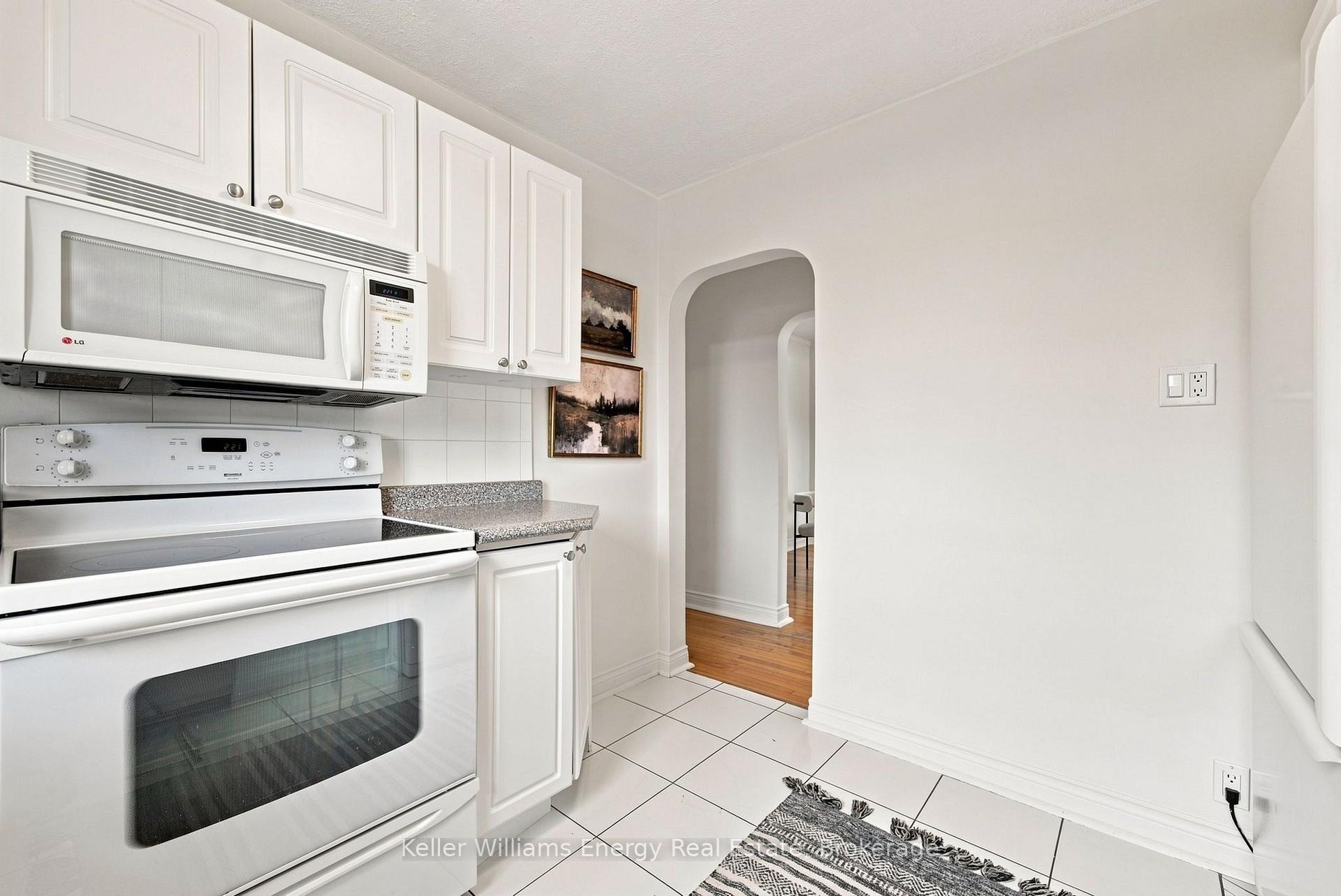 172 Central Park Boulevard S