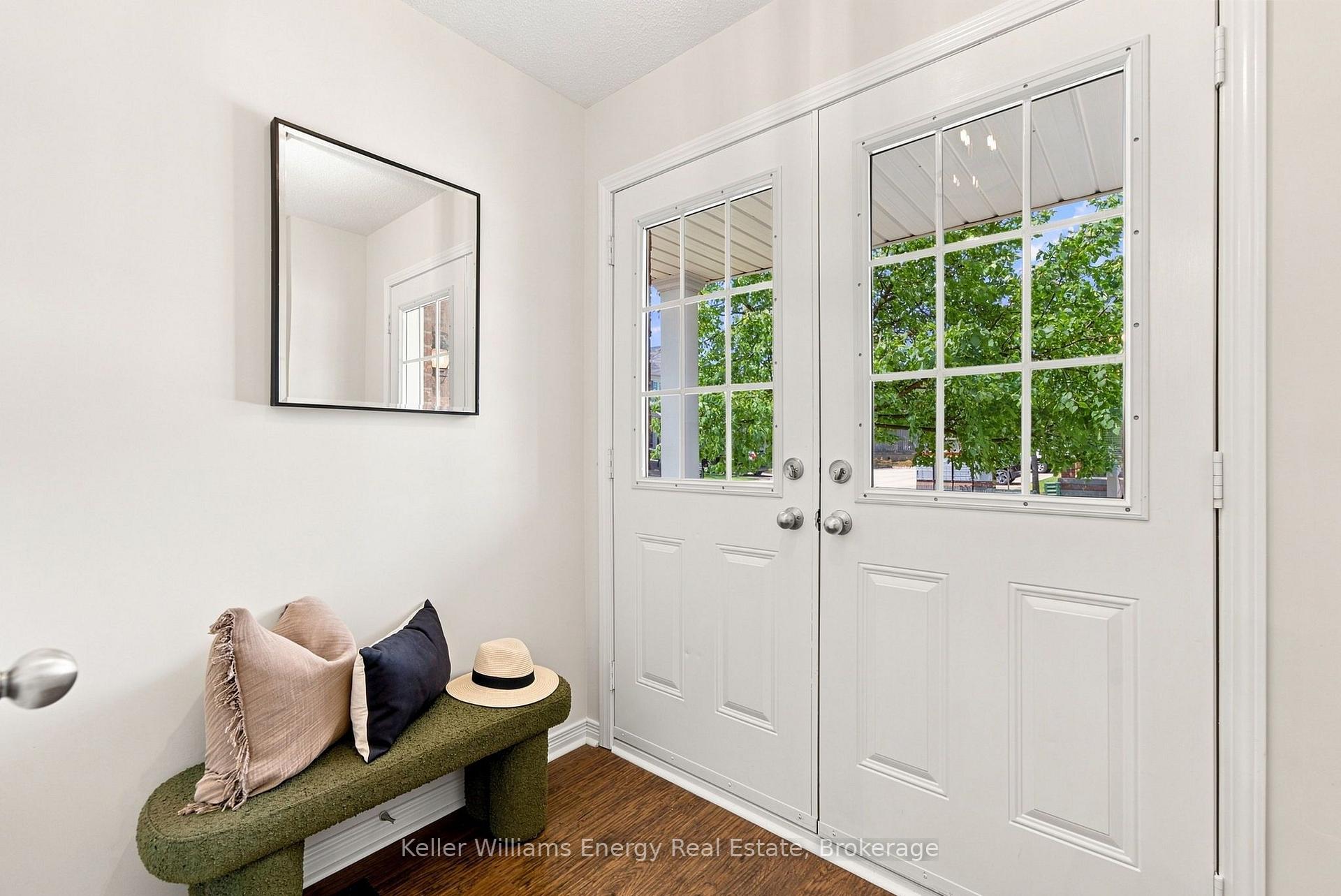 1280 Harmony Road N 25