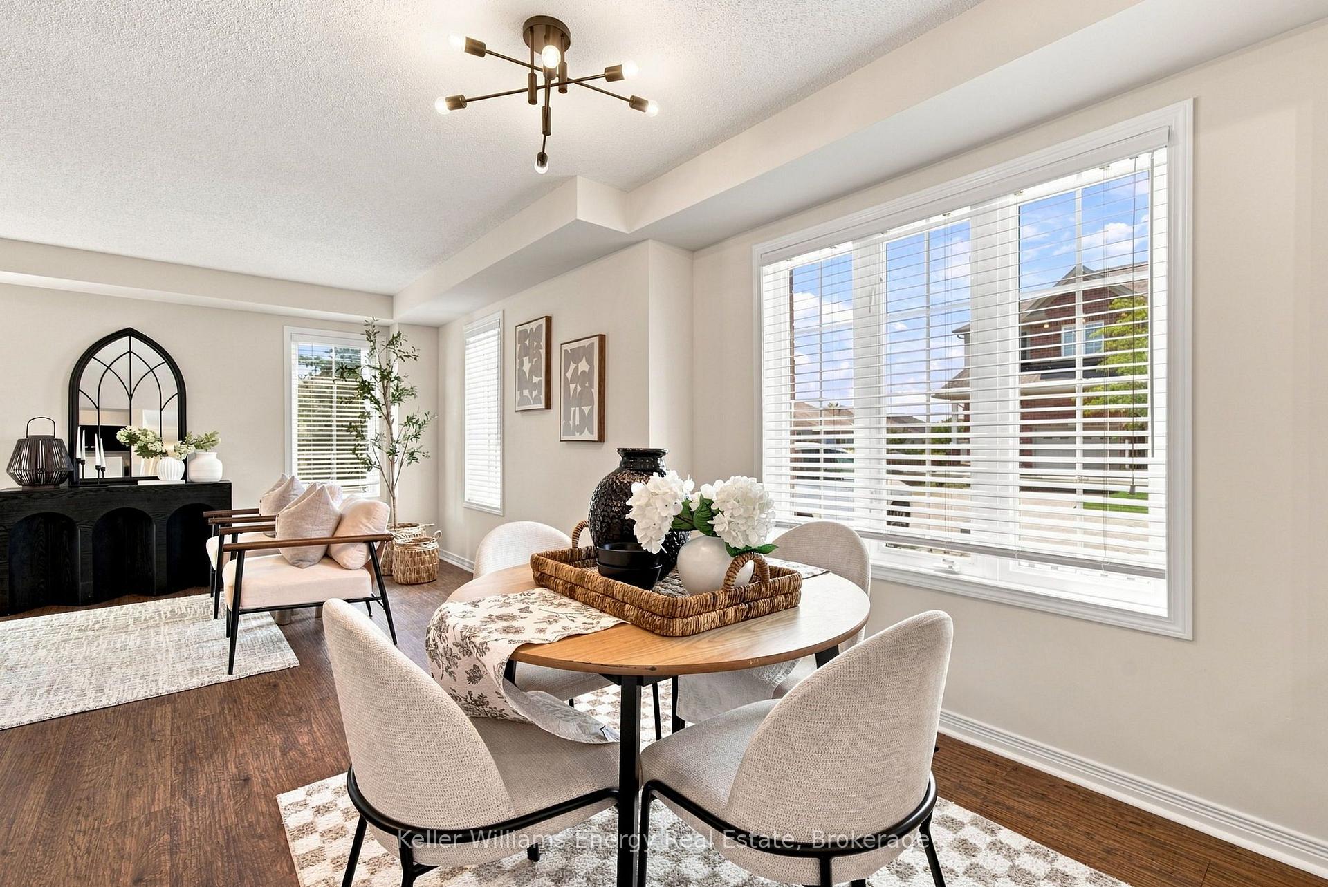 1280 Harmony Road N 25