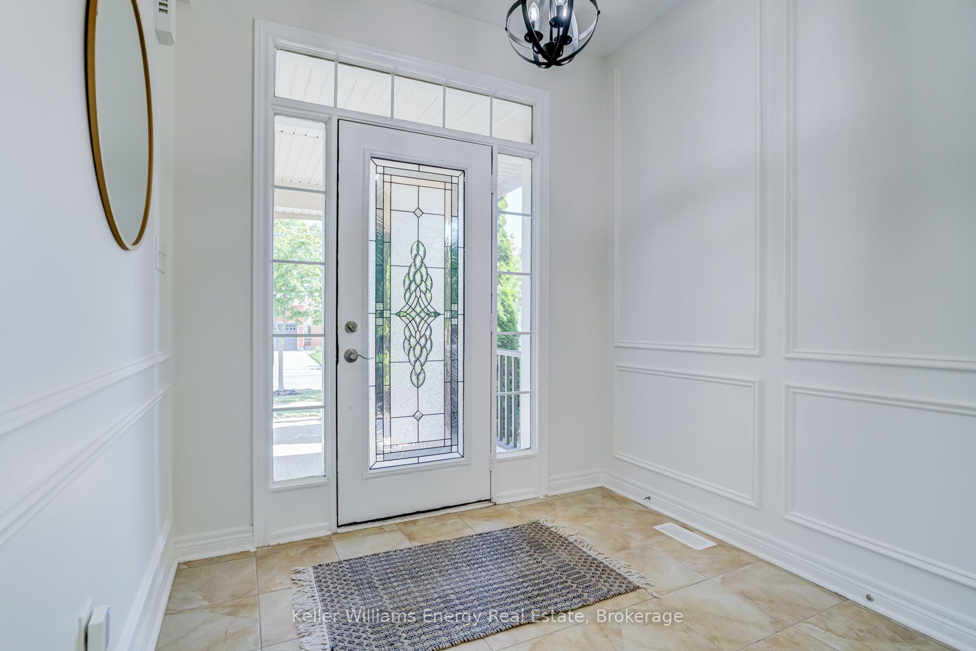 1342 Harlstone Crescent