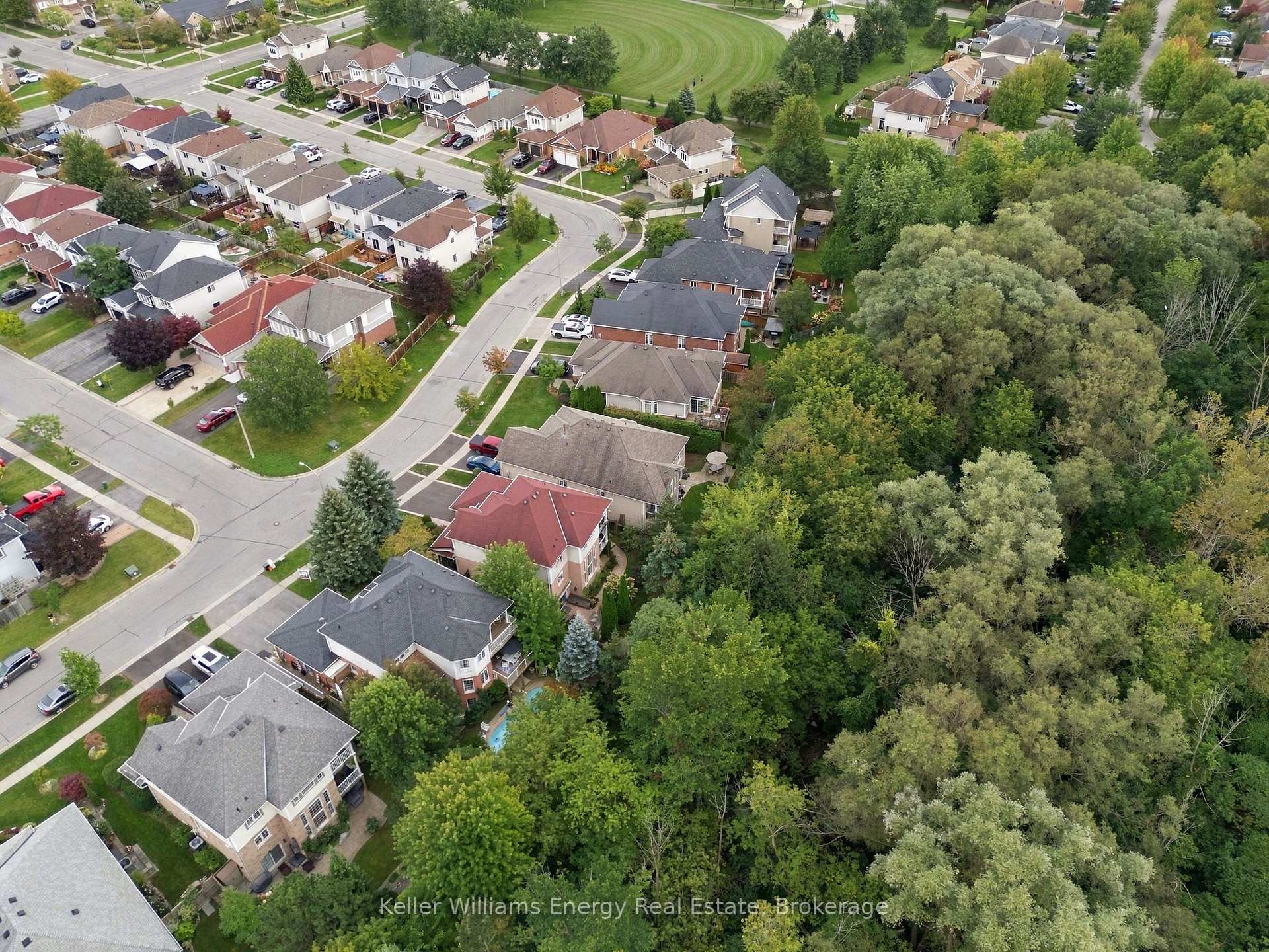 990 Glenbourne Drive