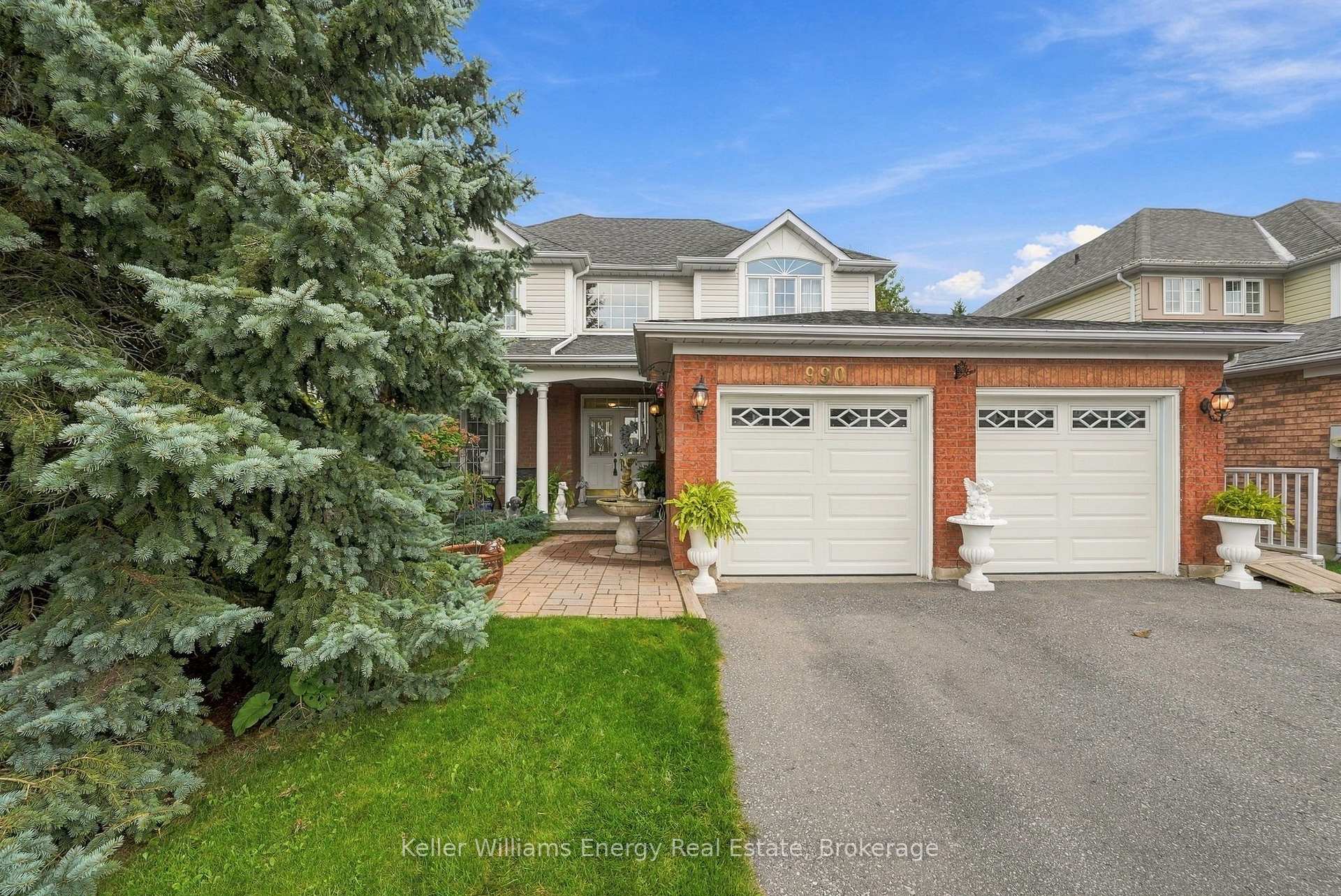 990 Glenbourne Drive