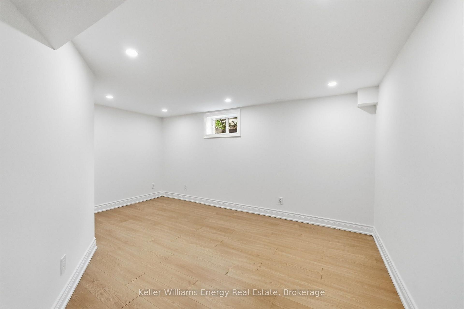 54 Eastlawn Street