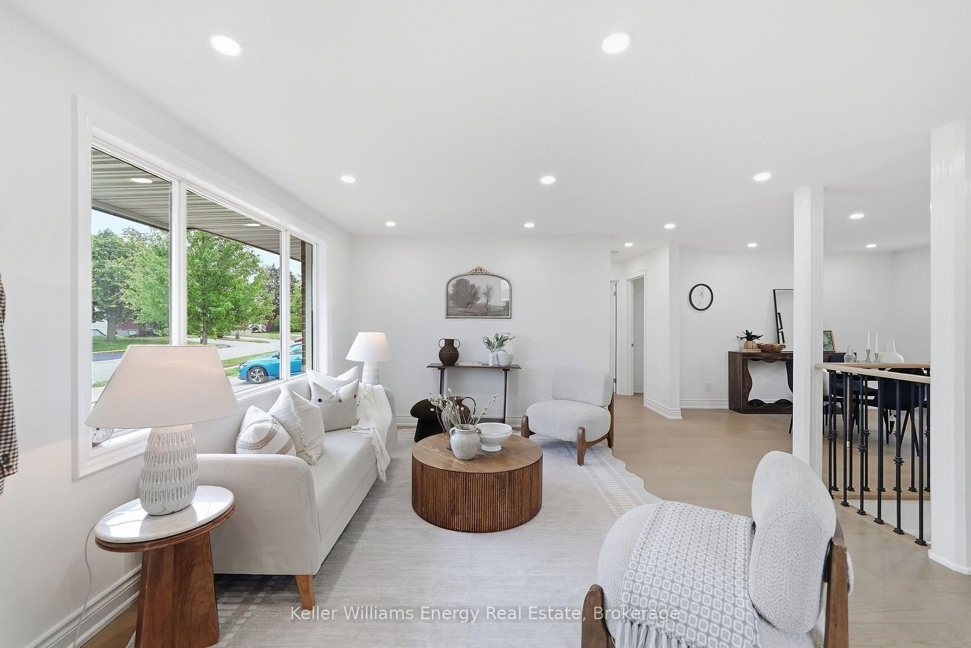 54 Eastlawn Street