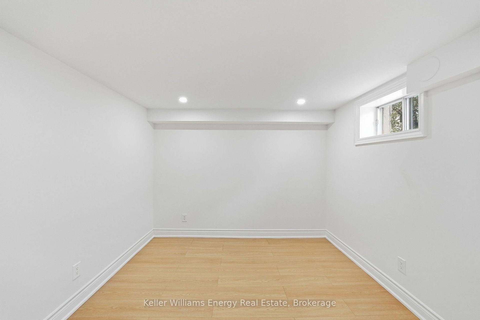 54 Eastlawn Street
