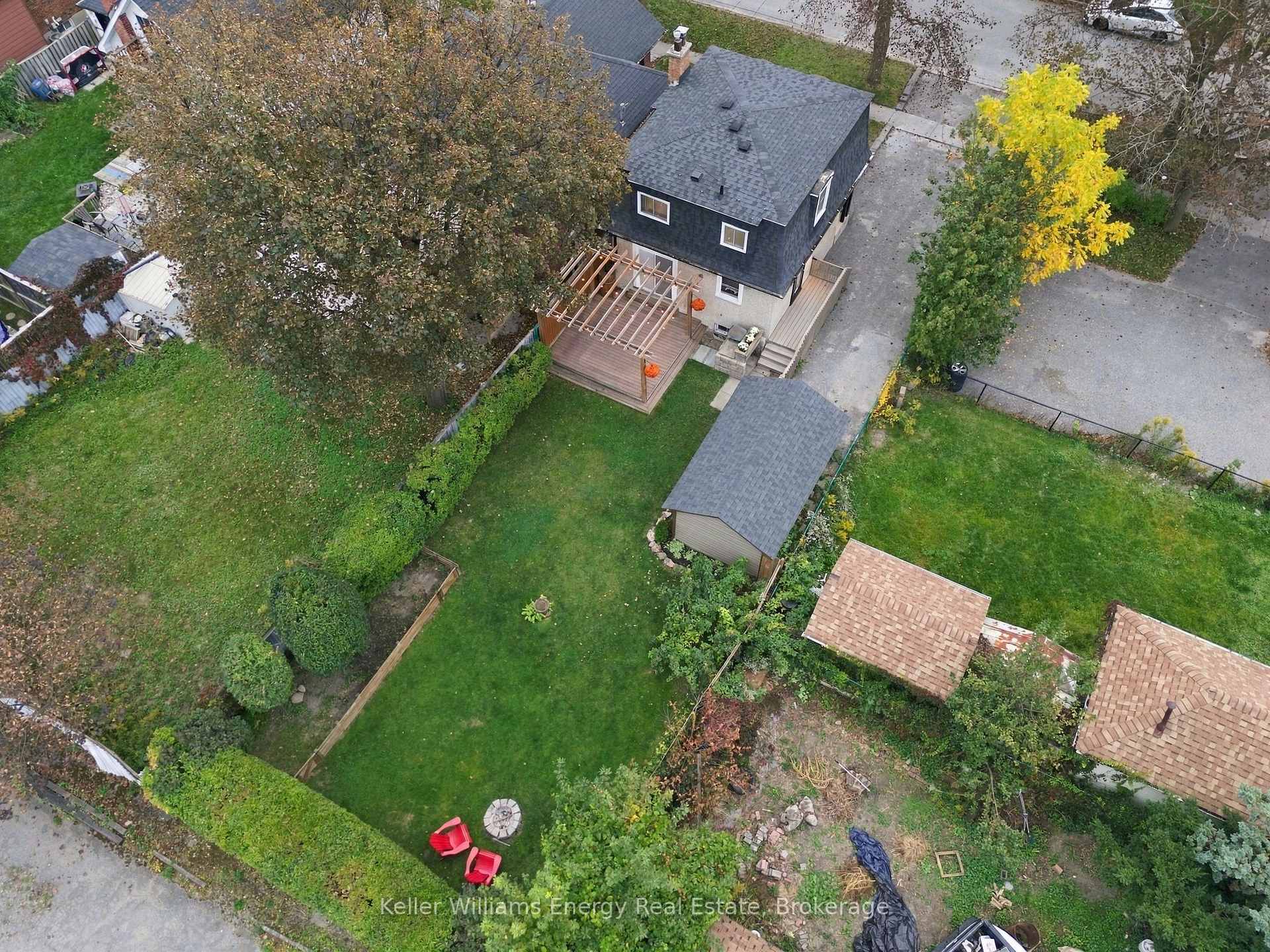 286 Gliddon Avenue