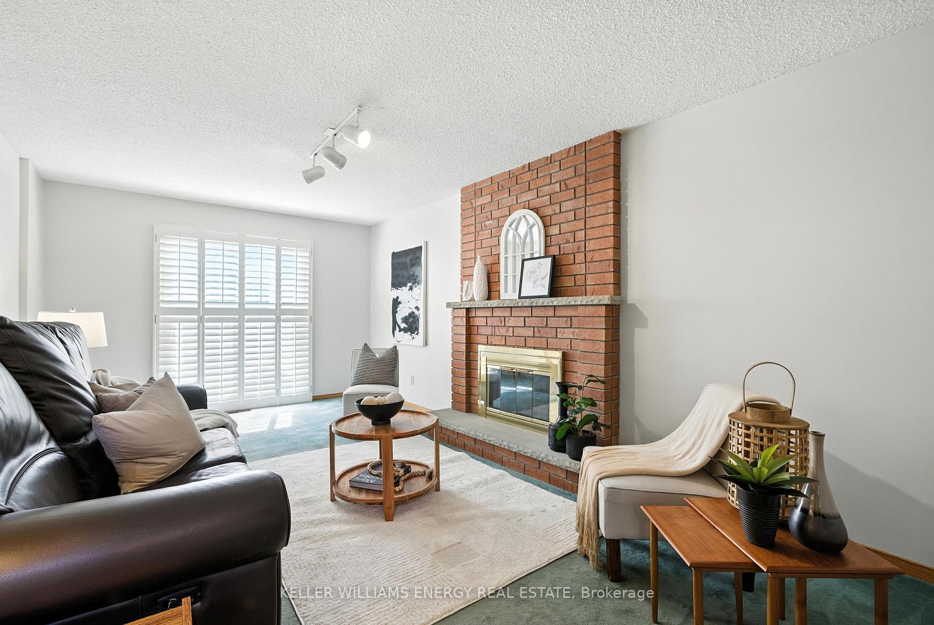 49 Cairns Drive