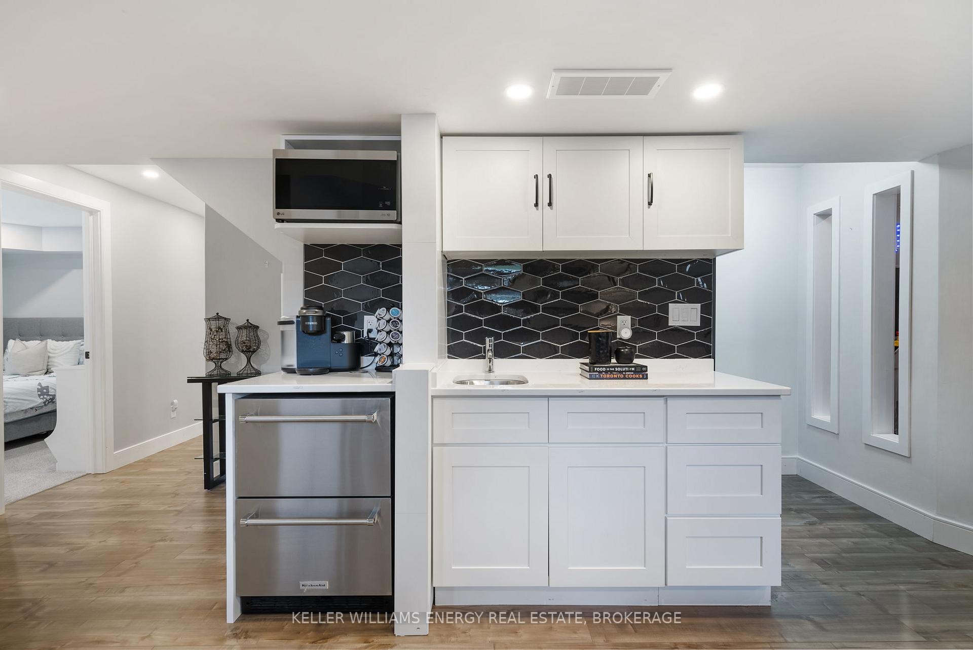 53 MERCEDES Drive