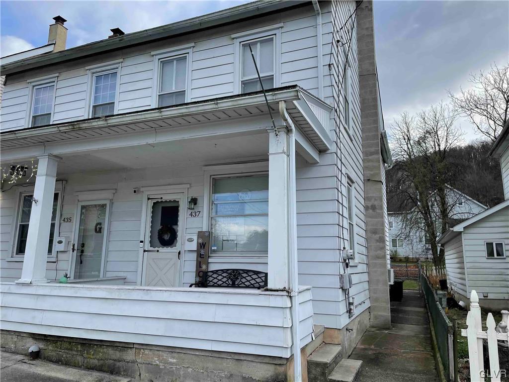 437 West Washington Street
