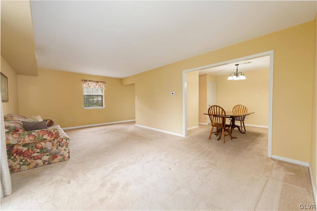 2876 Whitemarsh Place