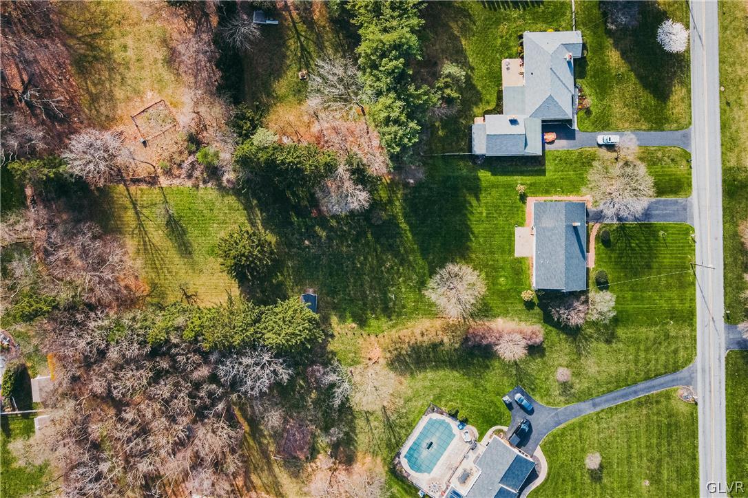 5542 Susan Road