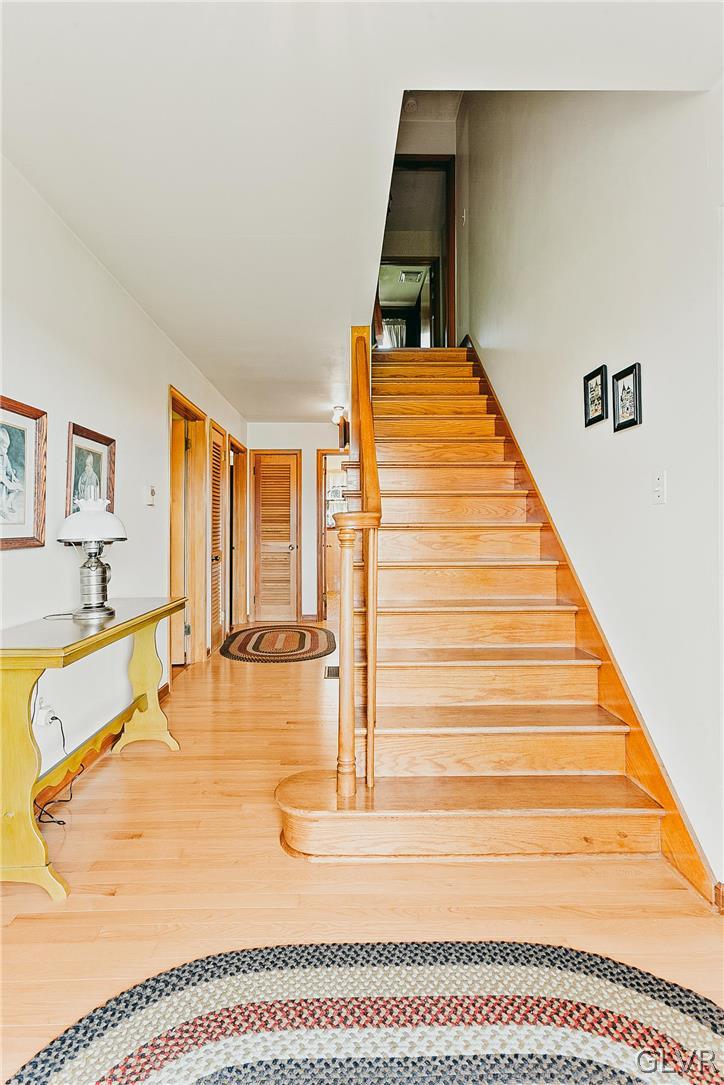 5542 Susan Road