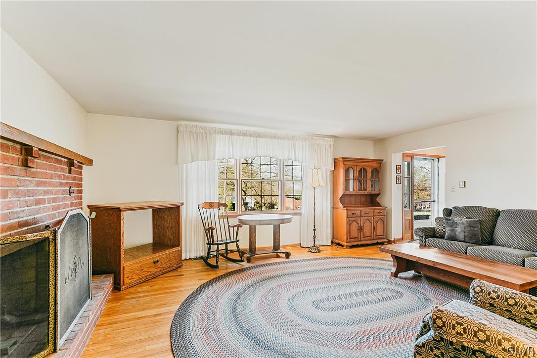 5542 Susan Road
