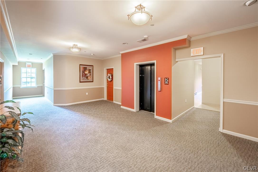 6885 Pioneer Drive