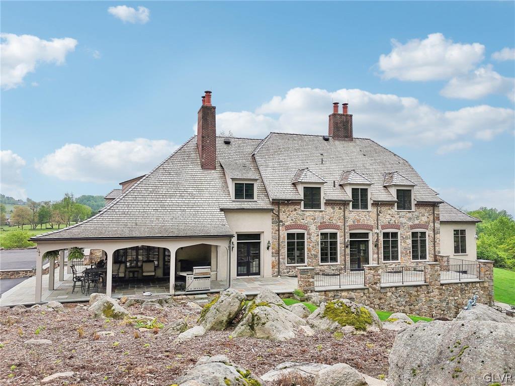 4487 Farview Lane