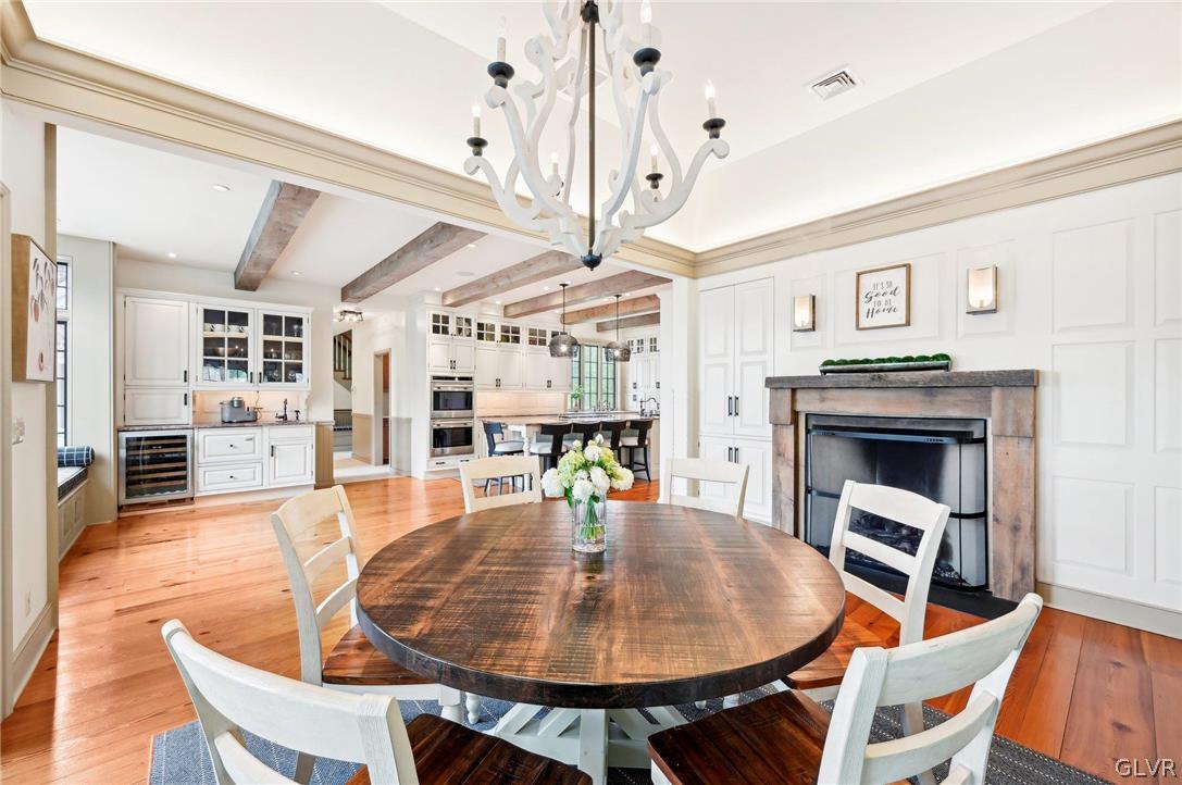 4487 Farview Lane