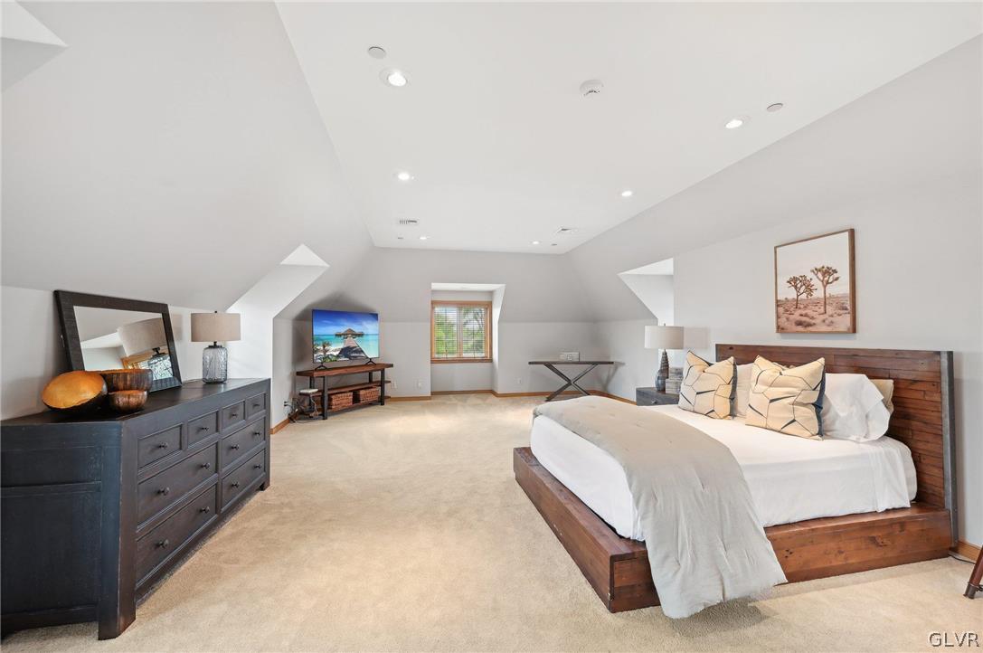 4487 Farview Lane